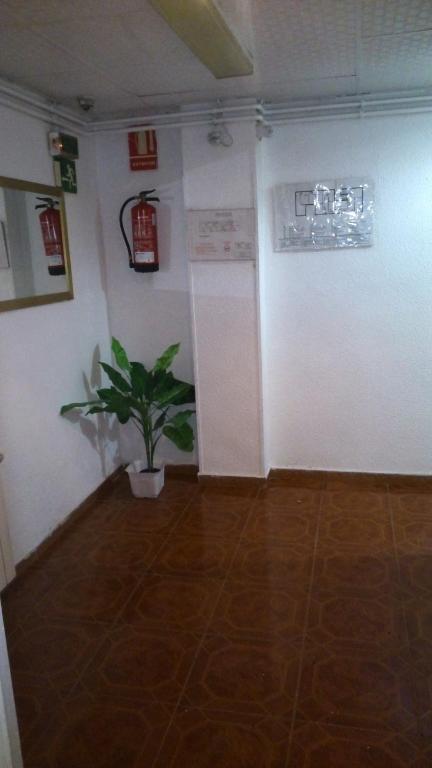 Latic Rooms Alicante Exterior photo